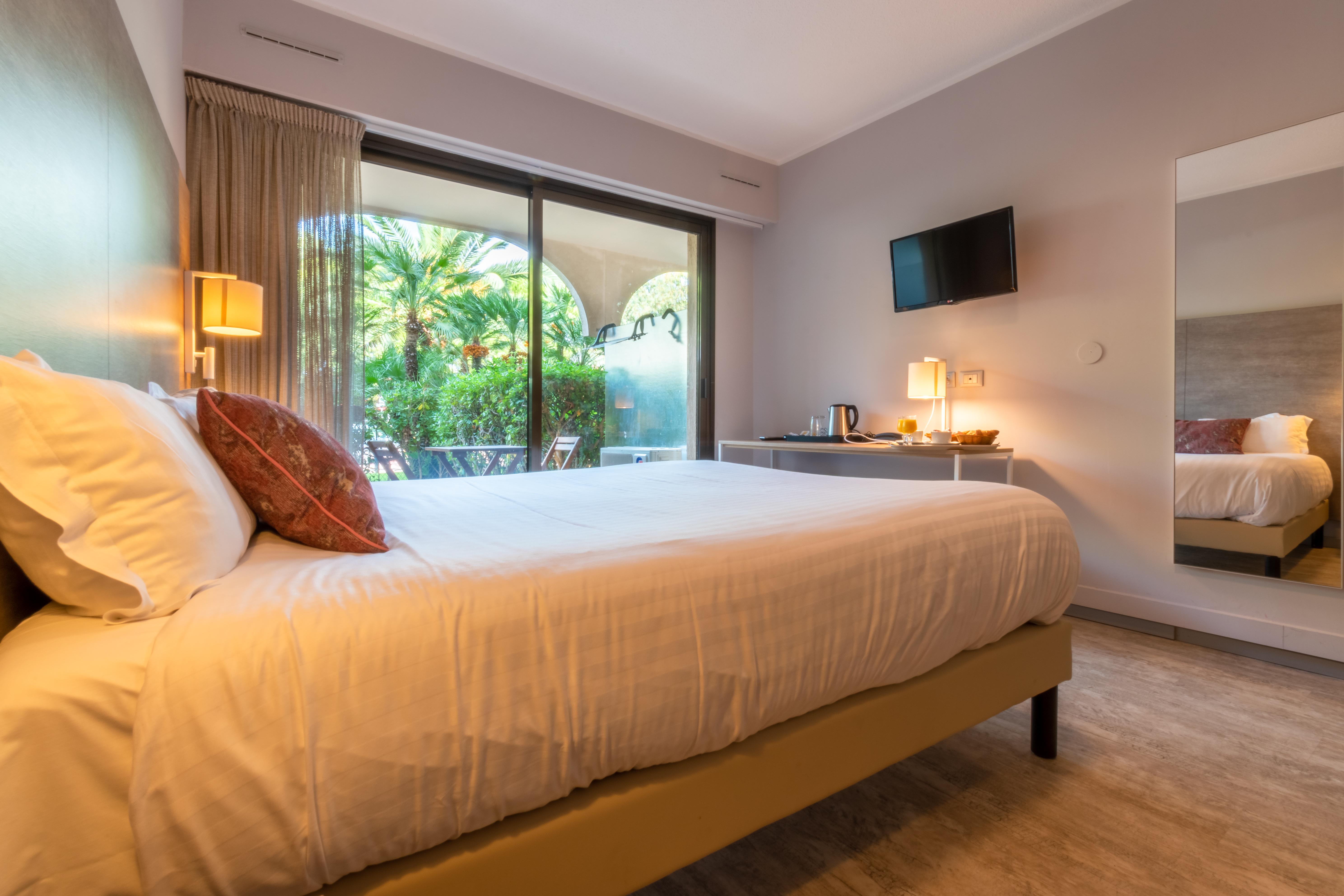 Hotel Bahia Villeneuve-Loubet Eksteriør billede