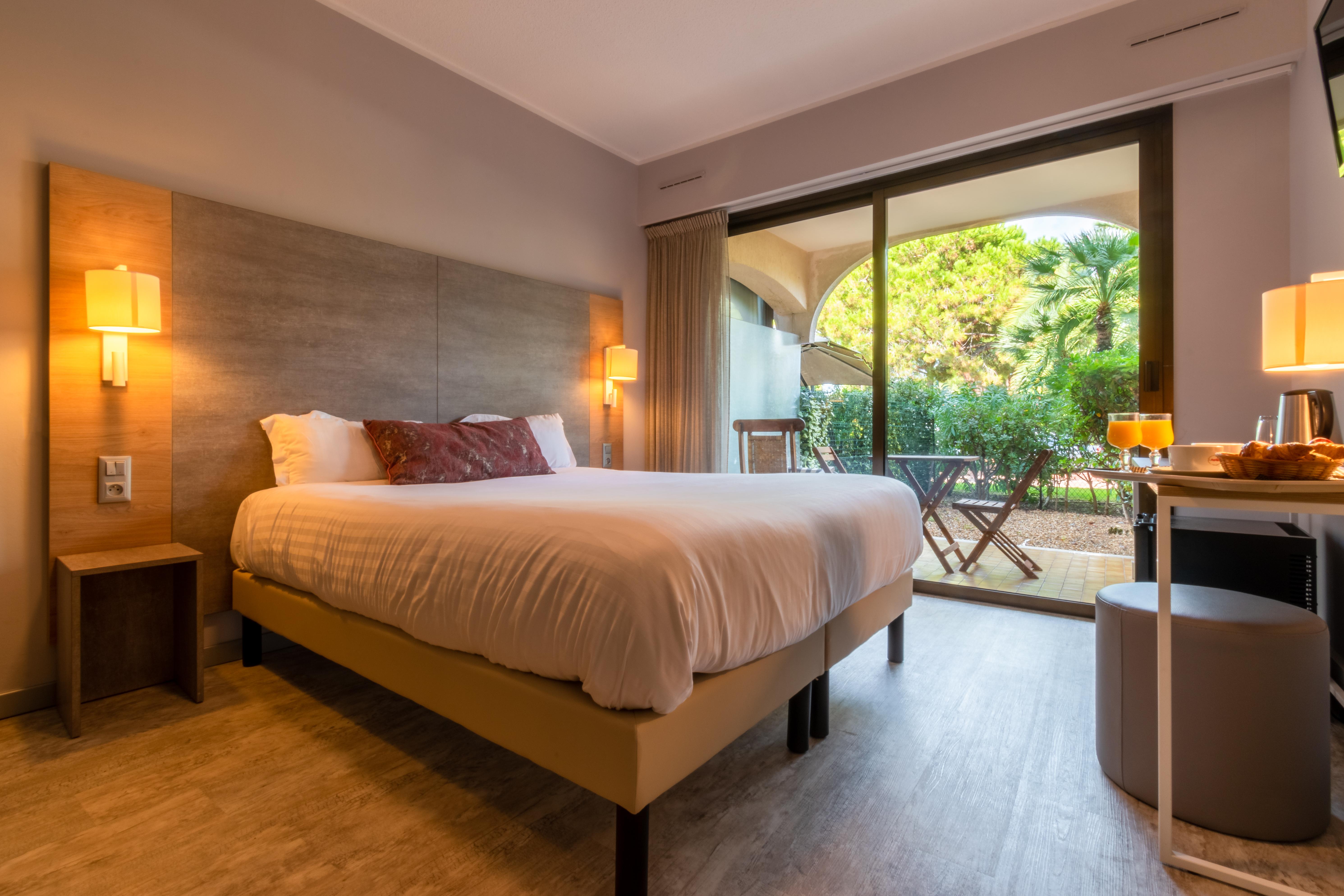Hotel Bahia Villeneuve-Loubet Eksteriør billede