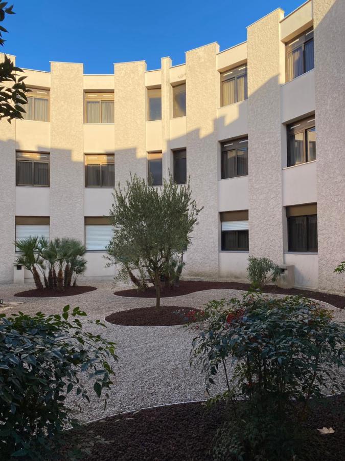 Hotel Bahia Villeneuve-Loubet Eksteriør billede