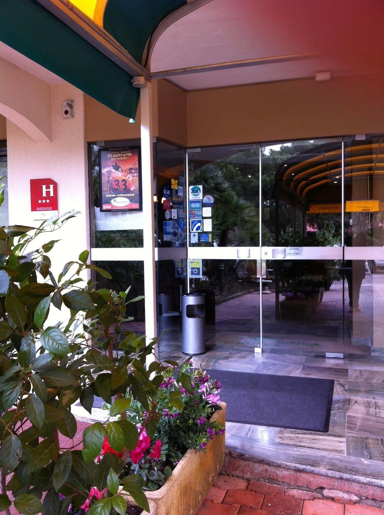 Hotel Bahia Villeneuve-Loubet Eksteriør billede